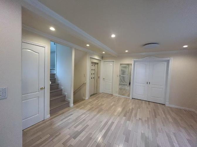 Minami-Aoyama 6-chome / 4LDK House, Tokyo - Houses for Sale in Minato Ward (2)
