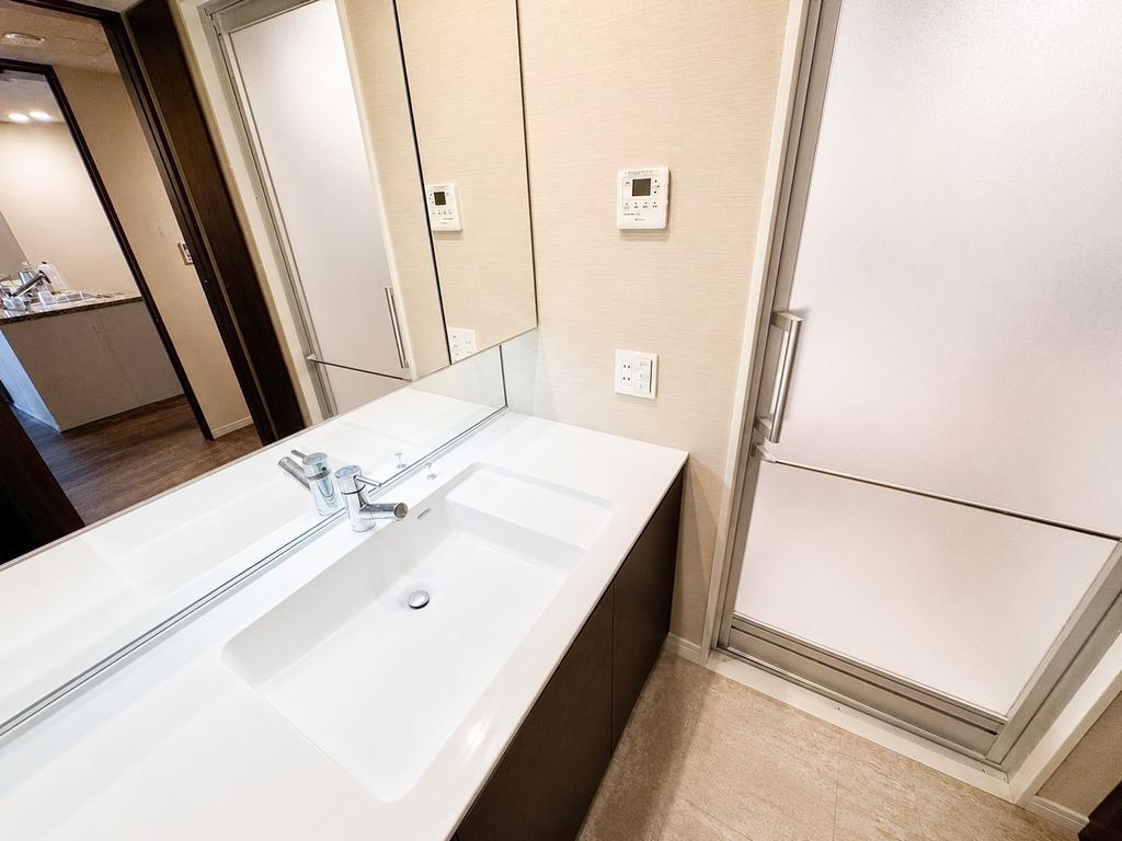 Shinagawa East City Tower / 2LDK Condominium, Tokyo - Apartments for Sale in Shinagawa Ward (8)
