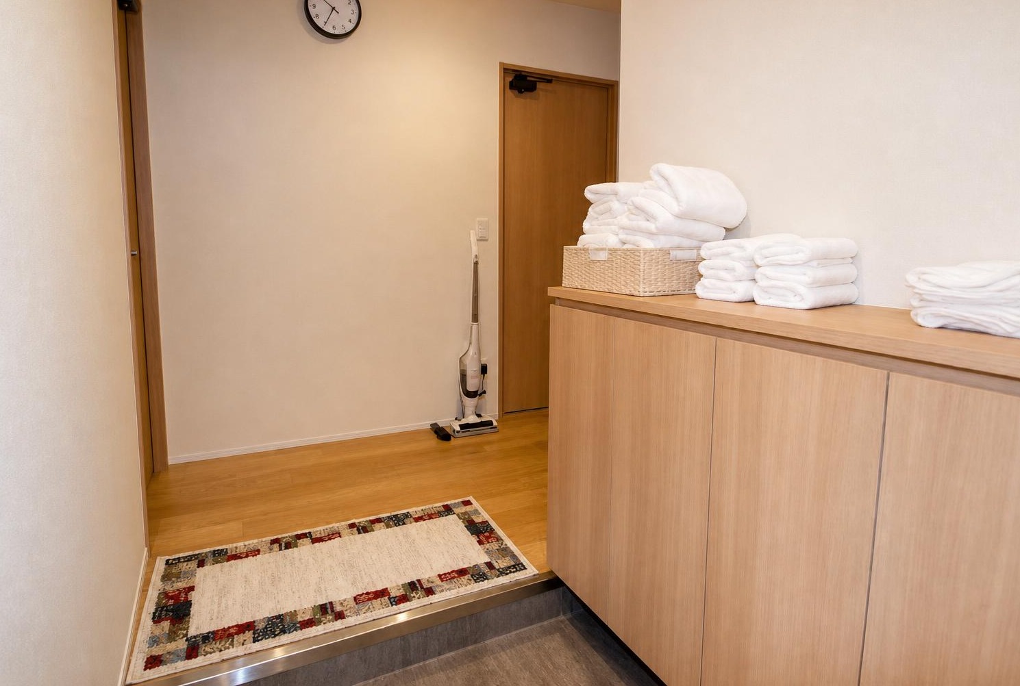 Haginochaya 1-chome / Whole 7-Storey Building (Minpaku), Osaka - Hotels & Ryokans for Sale in Nishinari Ward, Osaka City (6)