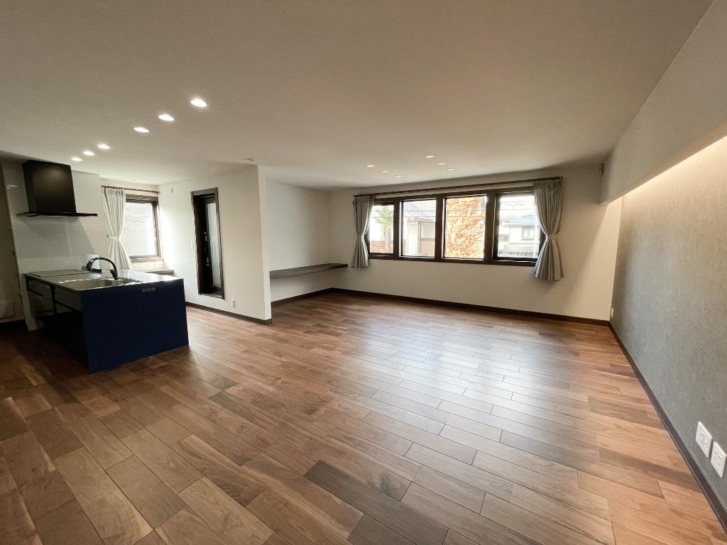 Hirotacho / 4SLDK House with Built-in Garage, Nishinomiya - Houses for Sale in Nishinomiya City (2)