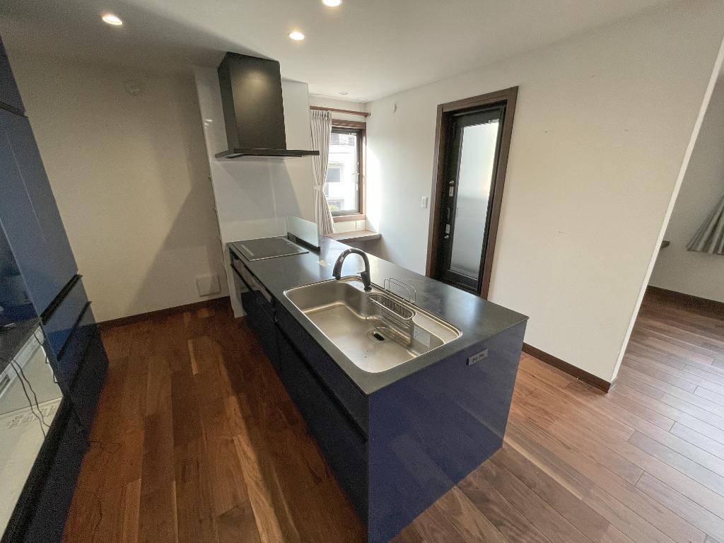 Hirotacho / 4SLDK House with Built-in Garage, Nishinomiya - Houses for Sale in Nishinomiya City (4)