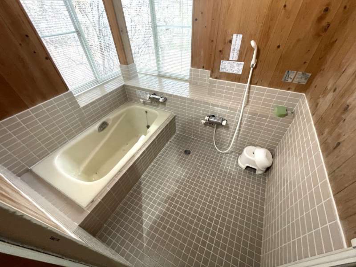 Property Photo 9