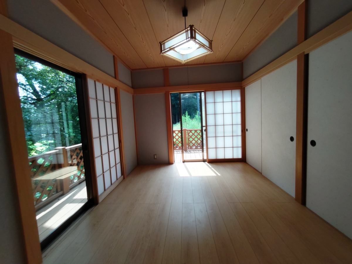 Property Photo 9